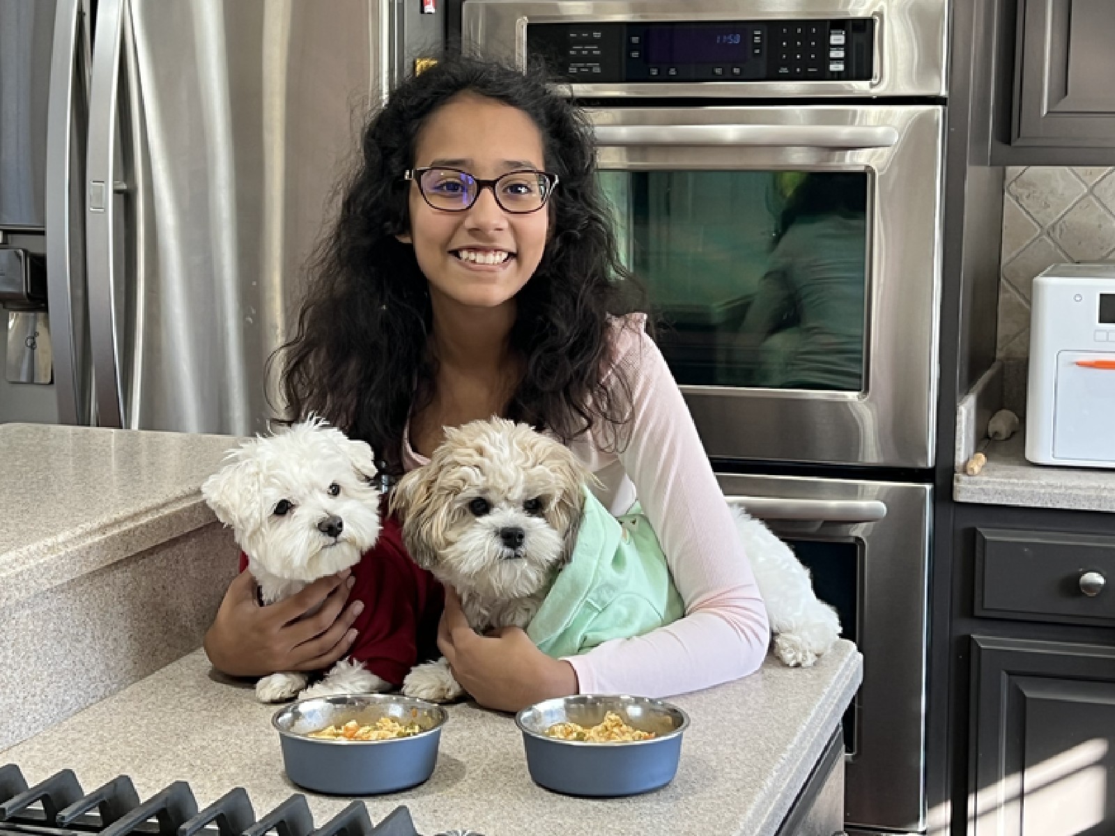Prachi and Aahana Tyagi Inspiring Dog Owners To Make Home-Cooked Meals 